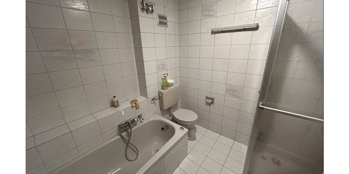 Reihenmittelhaus Ansbach Hennenbach - 6 Zimmer, 111 m&sup2;, 330.000&euro; | Angebot:26886257
