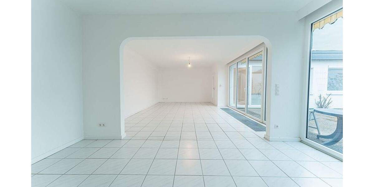 Provisionsfrei - Sanierter Atrium-Bungalow mit 3 Zimmern in Blockdiek! 3 zimmer