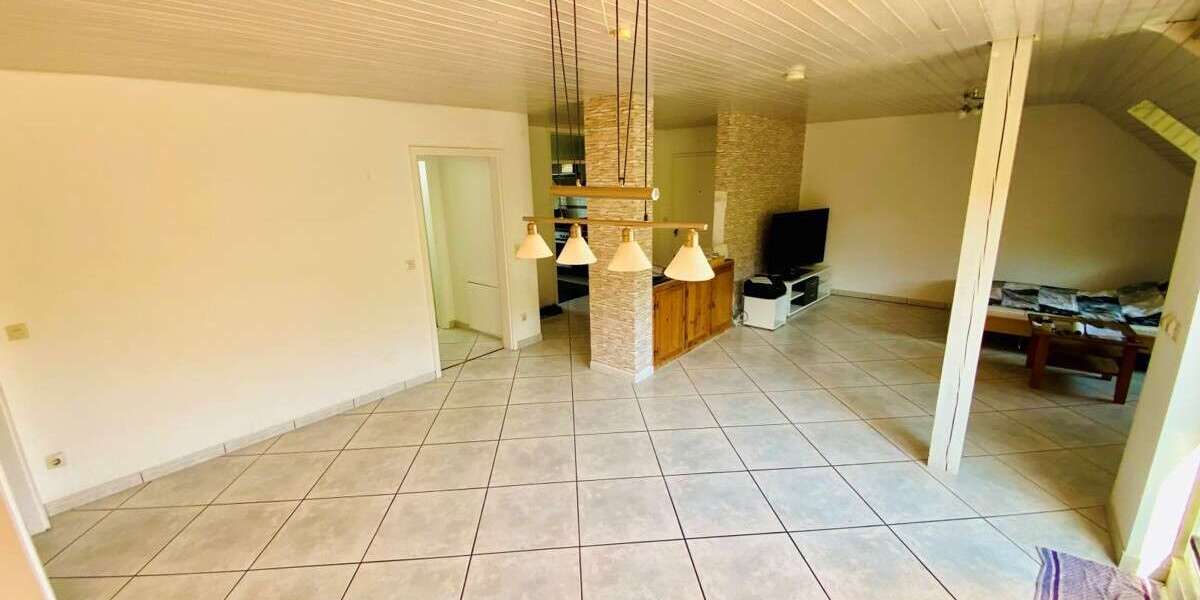 Etagenwohnung Lauchheim - 3.5 Zimmer, 81 m&sup2;, 175.000&euro; | Angebot:26804027
