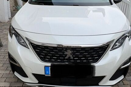 Peugeot 5008 89.000 km 17.600 &euro; Hasselroth 63594
