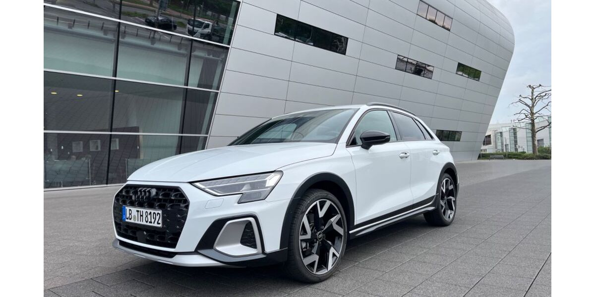 Audi A3 10.700 km 32.990 &euro; Steinheim an der Murr 71711