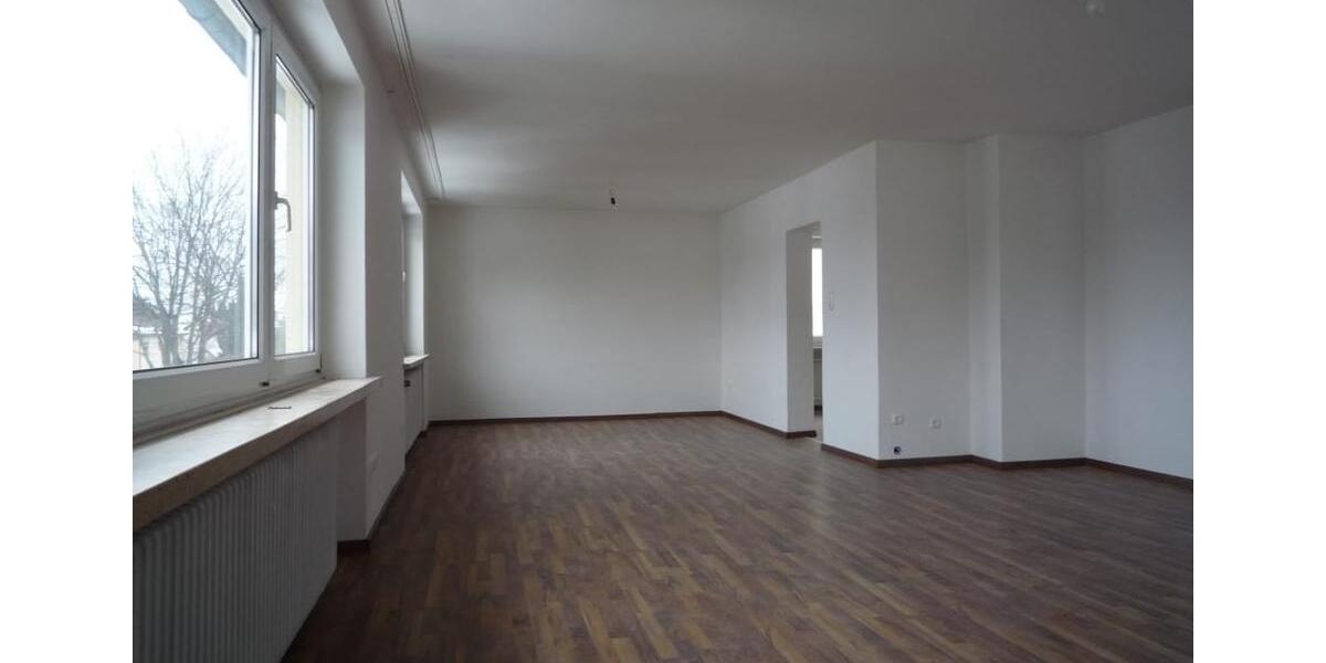 Etagenwohnung Schauenstein - 4 Zimmer, 136 m&sup2;, 1.510&euro; | Angebot:26394248