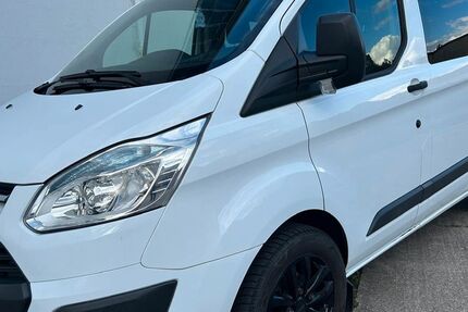 Ford Transit Custom 167.500 km 10.900 &euro; Altenburg 04600