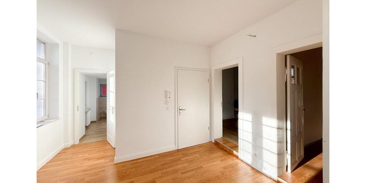 Erdgeschoßwohnung Erkner - 4 Zimmer, 154 m&sup2;, 1.700&euro; | Angebot:25148017