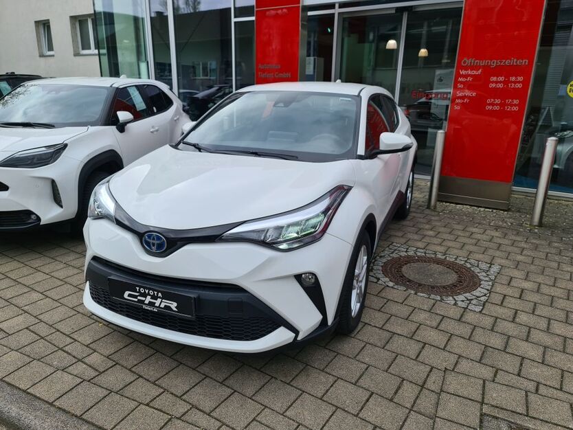 Toyota C-HR 7.000 km 26.980 € Lauchringen 79787