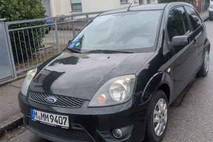 Ford Fiesta 214.600 km 690 &euro; München 80997