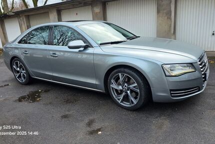 Audi A8 182.000 km 16.500 &euro; Datteln 45711