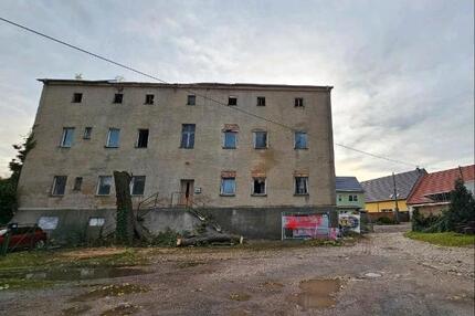 *Provisionsfrei* Altes Mehrfamilienhaus nähe Köthen