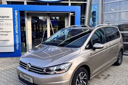 VW Touran 76.893 km 21.490 &euro; Haren 49733
