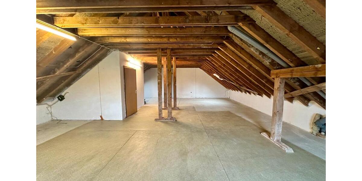 Erdgeschoßwohnung Badem - 6 Zimmer, 136 m&sup2;, 660&euro; | Angebot:26363185