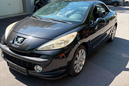Peugeot 207 160.000 km 2.000 &euro; Solingen 42719