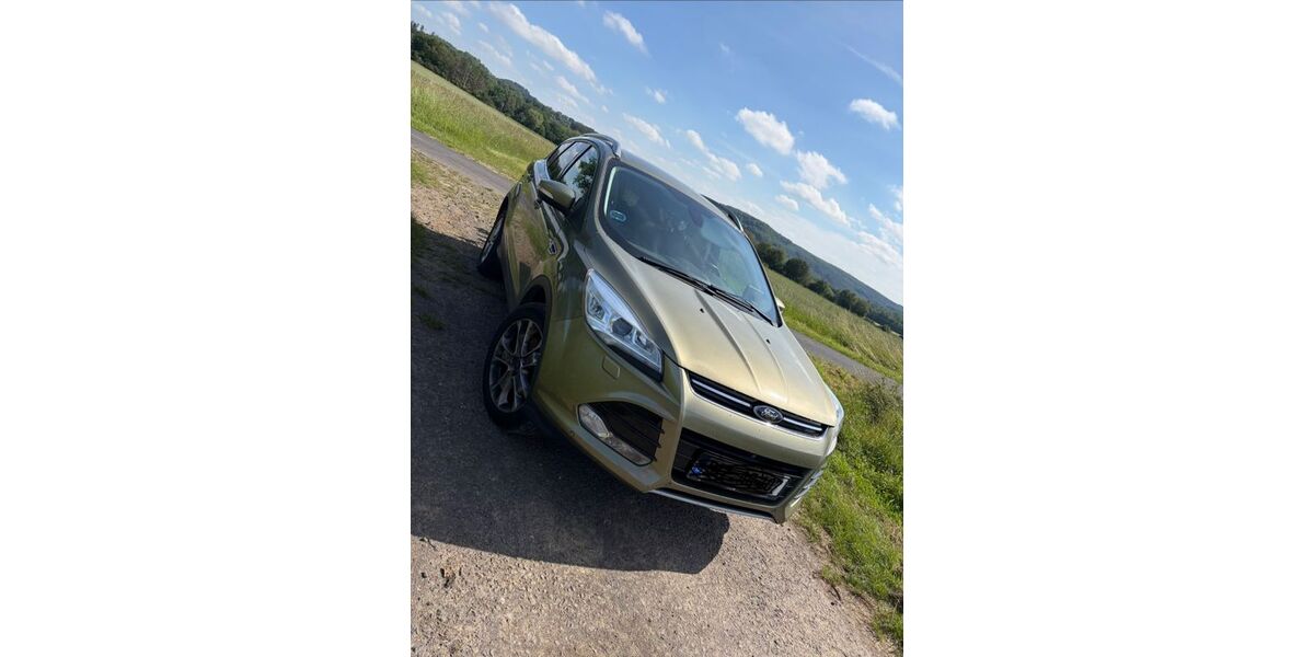 Ford Kuga 140.000 km 12.200 &euro; Isselbach 65558
