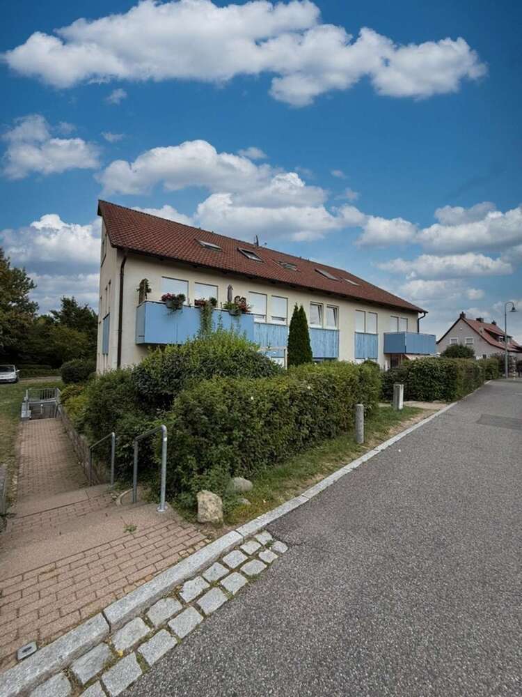 Wohnung zum Kaufen in Wilsdruff 155.000 € 58 m²