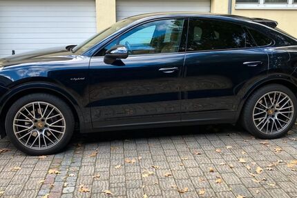 Porsche Cayenne 38.500 km 83.999 &euro; Nürnberg 90480