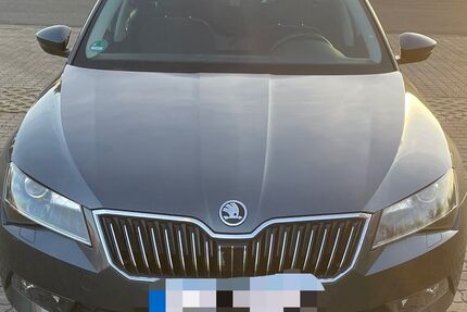 Skoda Superb 133.000 km 18.000 &euro; Göttingen 37077