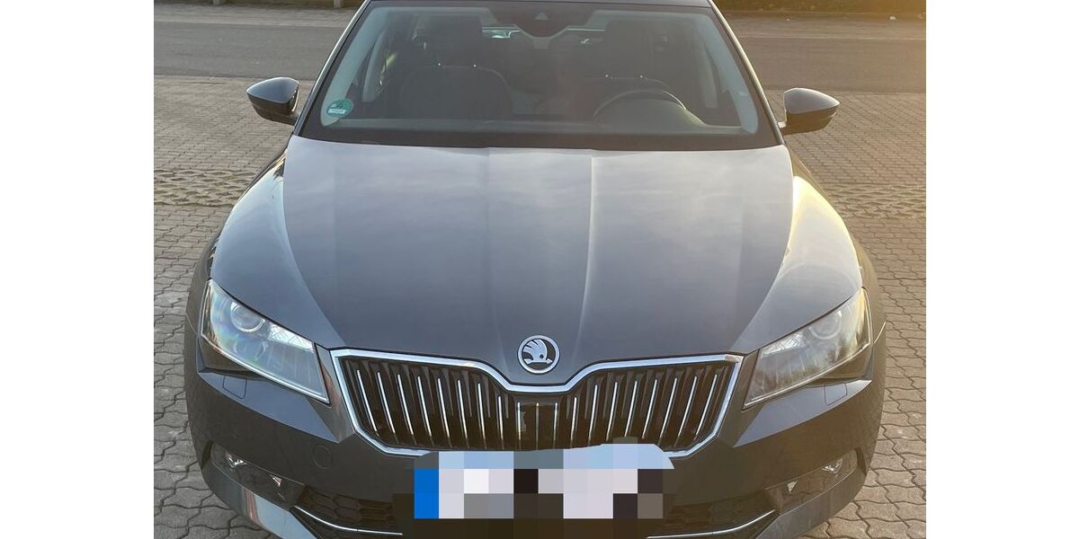 Skoda Superb 133.000 km 18.500 &euro; Göttingen 37077