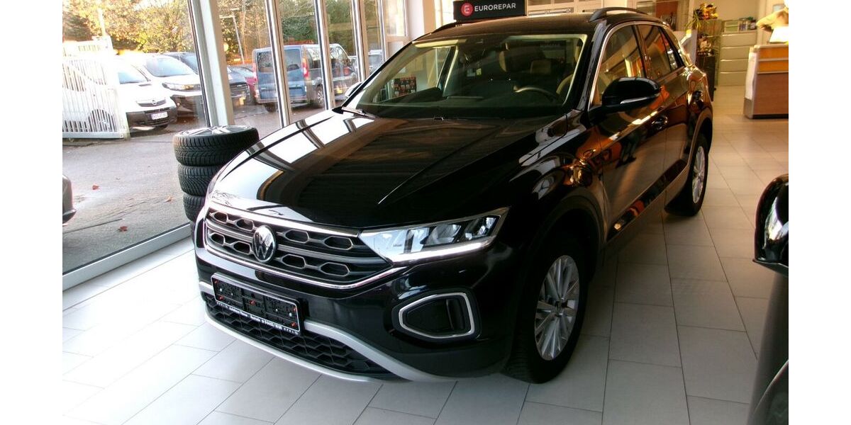 VW T-Roc 23.293 km 23.800 € Rastede 26180