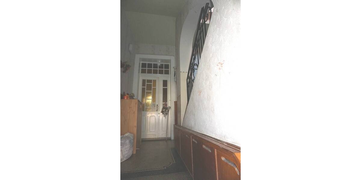 Mehrfamilienhaus, Wohnhaus Adorf - 8 Zimmer, 200 m&sup2;, 121.000&euro; | Angebot:25997740