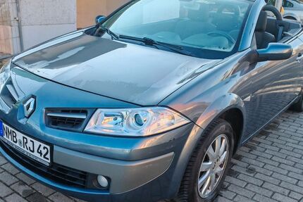 Renault Megane 183.000 km 1.990 &euro; Umpferstedt 99441