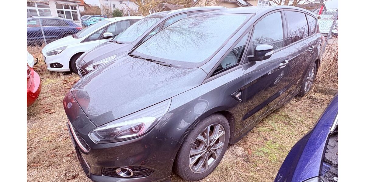 Ford S-Max 214.000 km 7.990 &euro; Ulm-Jungingen 89081