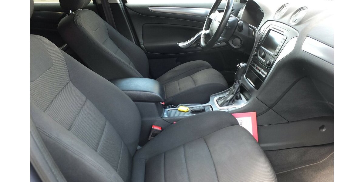 Ford Mondeo 2.0TDCi AUTOMATIC-PROBLEME NAVI XENON PDC B 143.215 km 7.000 &euro; Köln 50858