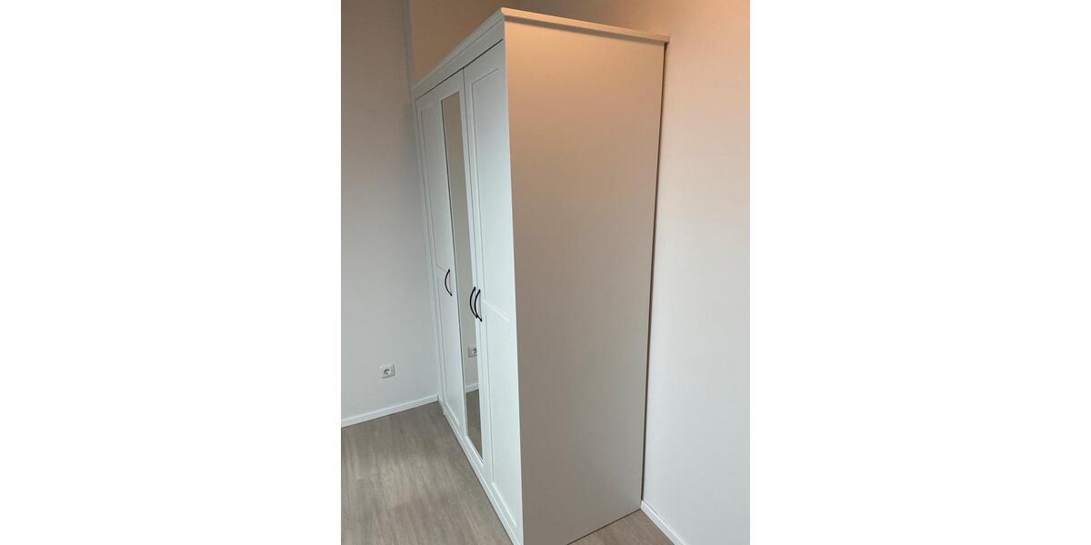 Dachgeschoßwohnung Aachen Aachen-Mitte - 4 Zimmer, 75 m&sup2;, 1.400&euro; | Angebot:25944879