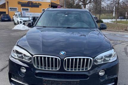 BMW X5 161.000 km 22.900 &euro; Ulm 89077