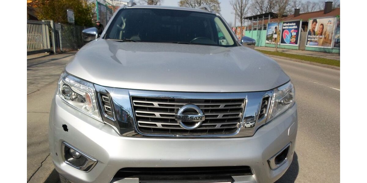 Nissan Navara 127.000 km 18.999 &euro; München 81671