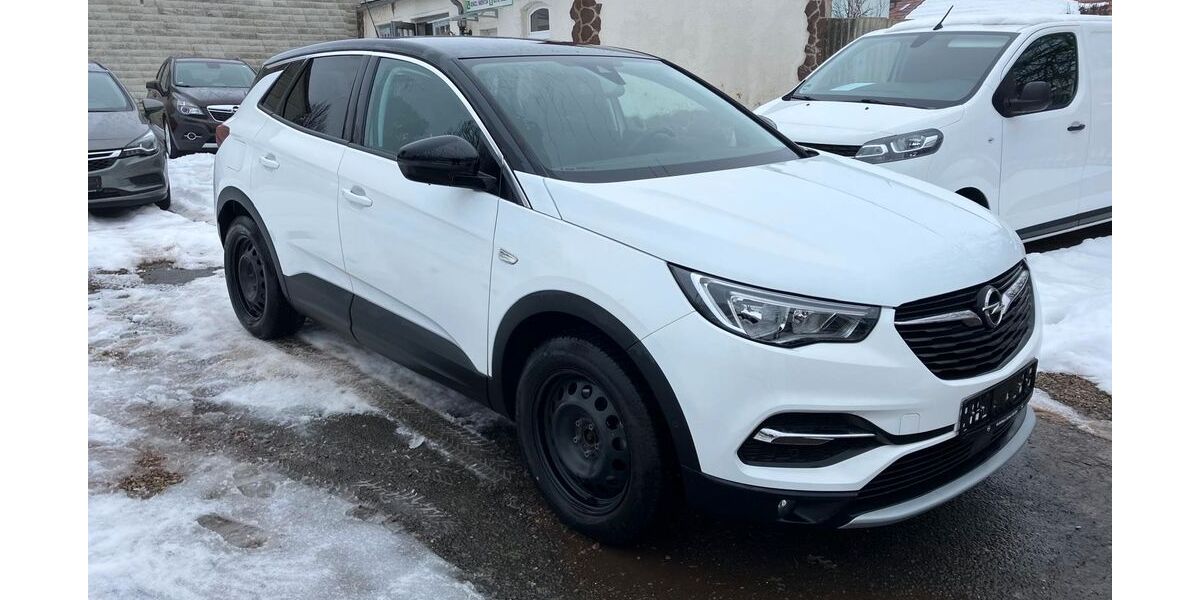 Opel Grandland (X) 78.000 km 12.900 &euro; Gotha 99867