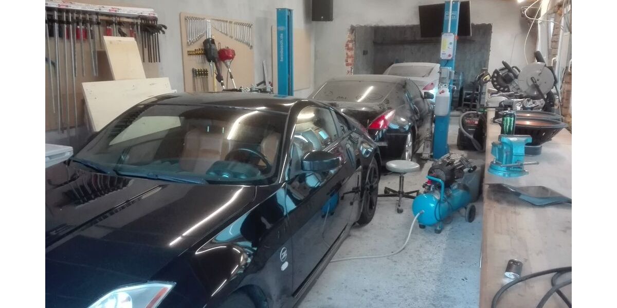 Nissan 350Z 212.000 km 10.000 &euro; Treben 04617