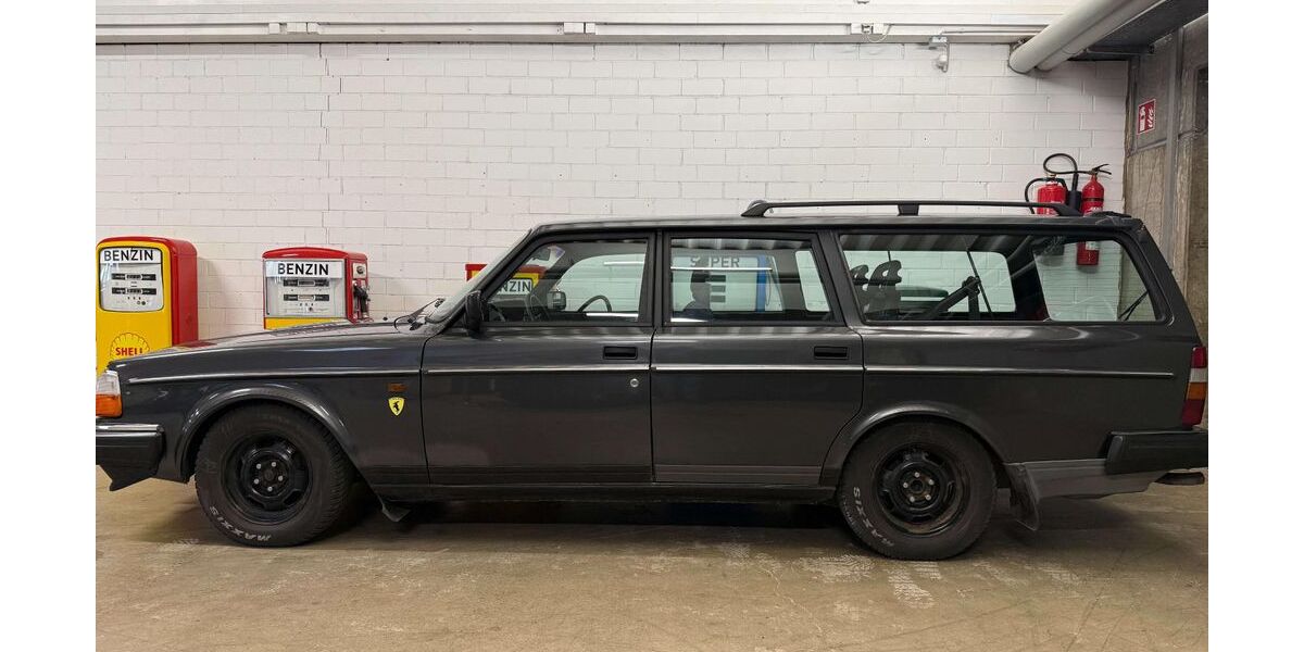 Volvo 240 204.000 km 2.900 &euro; Bopfingen 73441