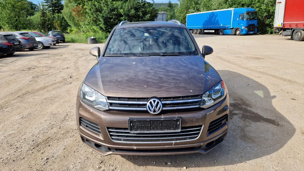 VW Touareg 274.000 km 13.700 &euro; Kraków 31-34