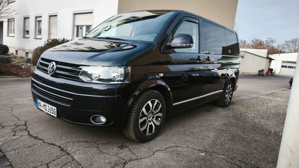 VW T5 Transporter 258.000 km 18.900 &euro; Schweinfurt 97424