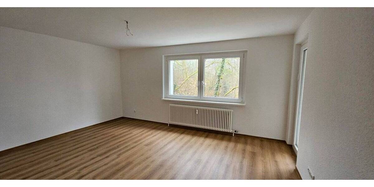 Etagenwohnung Wiesbaden Dotzheim - 3 Zimmer, 67 m&sup2;, 790&euro; | Angebot:25970830