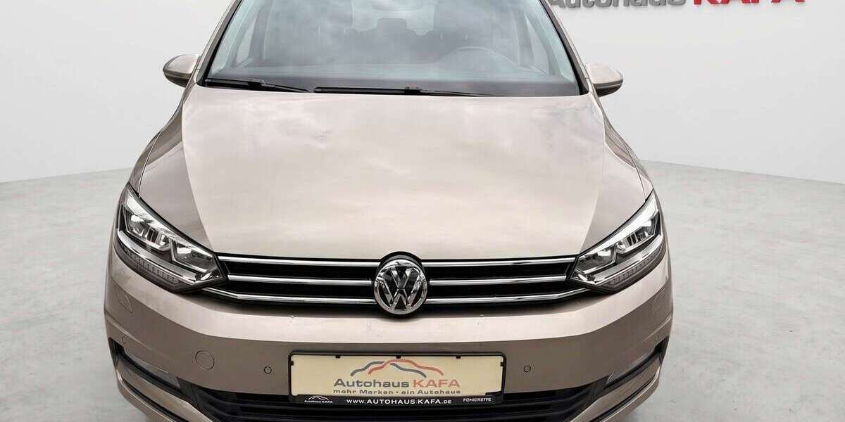 VW Touran 125.000 km 15.750 &euro; Penzberg 82377