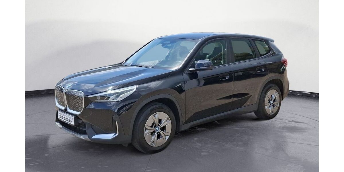 BMW iX1 12.669 km 34.930 &euro; Emmendingen 79312