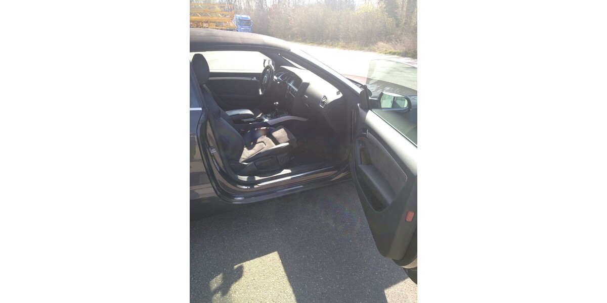 Audi A5 Cabrio 81.400 km 12.000 € Meitingen 86405