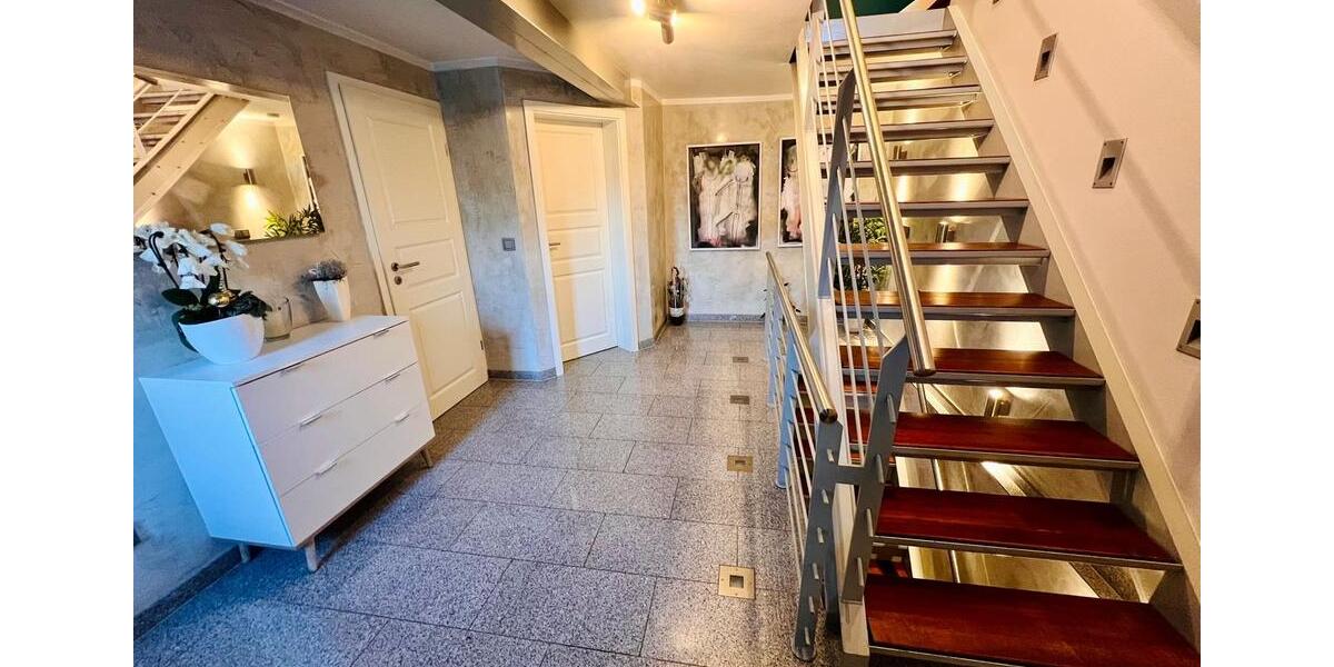 Doppelhaushälfte Recklinghausen Grullbad - 4.5 Zimmer, 220 m&sup2;, 480.000&euro; | Angebot:25804103