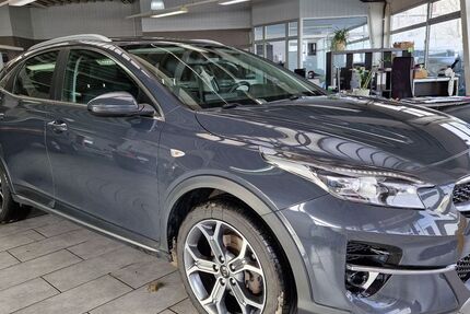 Kia XCeed 81.135 km 14.890 &euro; Winterberg 59955