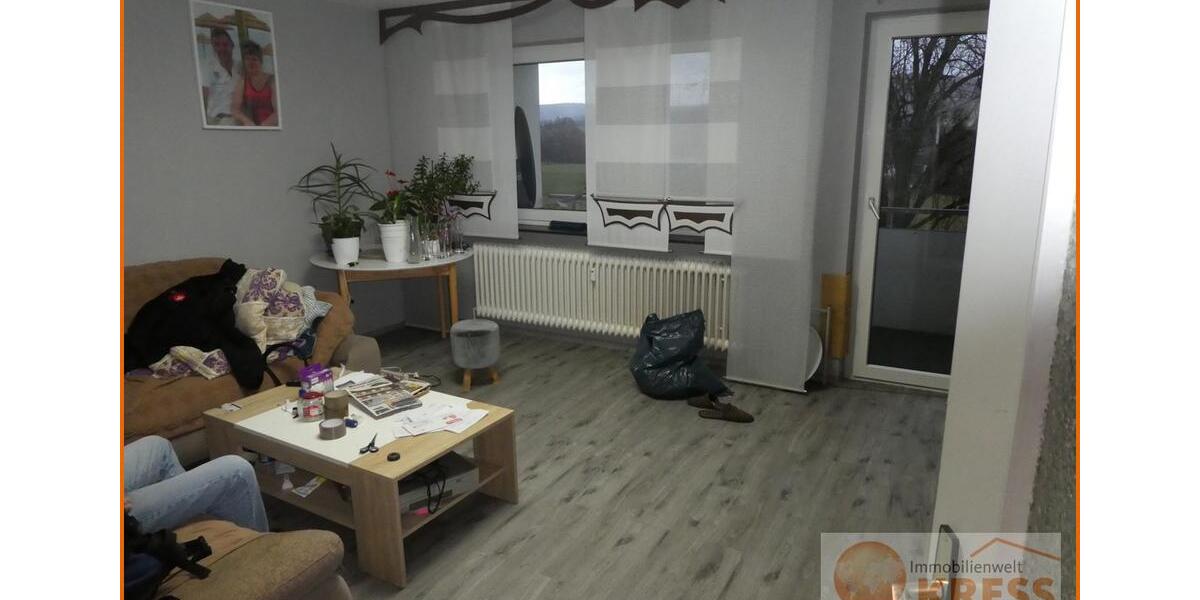 Etagenwohnung Steinau an der Straße - 3.5 Zimmer, 89 m&sup2;, 632&euro; | Angebot:25082725