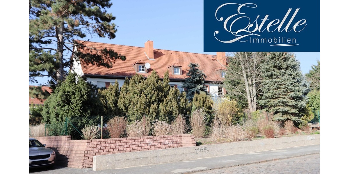 Exclusive 6 Zimmer Direktorenwohnung über 2 Ebenen - Balkon - Gäste WC - Keller - Gartenanteil 6 zimmer