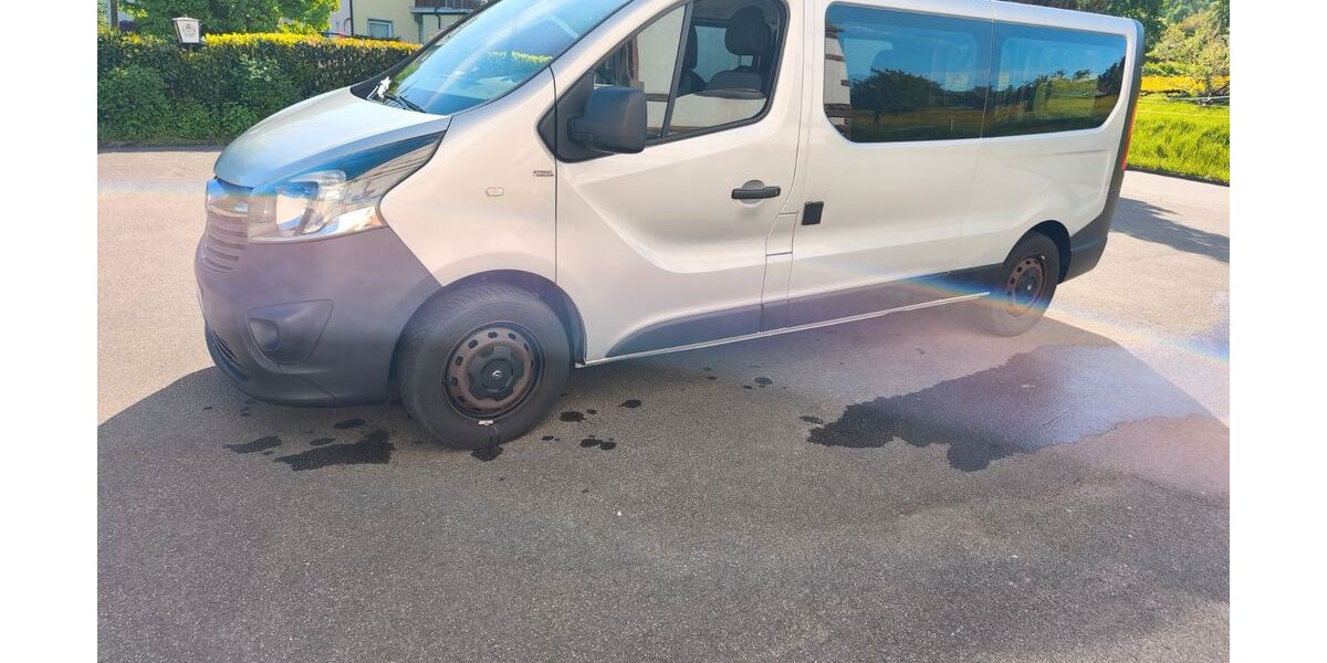 Opel Vivaro 144.440 km 17.000 &euro; Gundelfin 79194