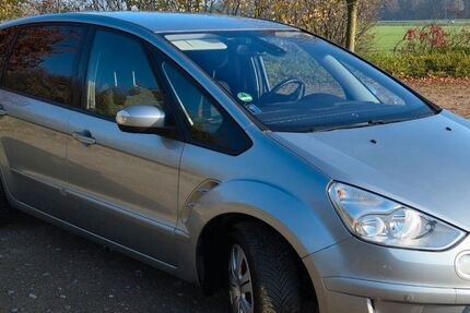Ford S-Max 154.000 km 4.999 &euro; Kerken 47647