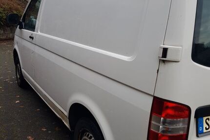 VW T5 Transporter 263.000 km 7.600 &euro; Siegen 57072