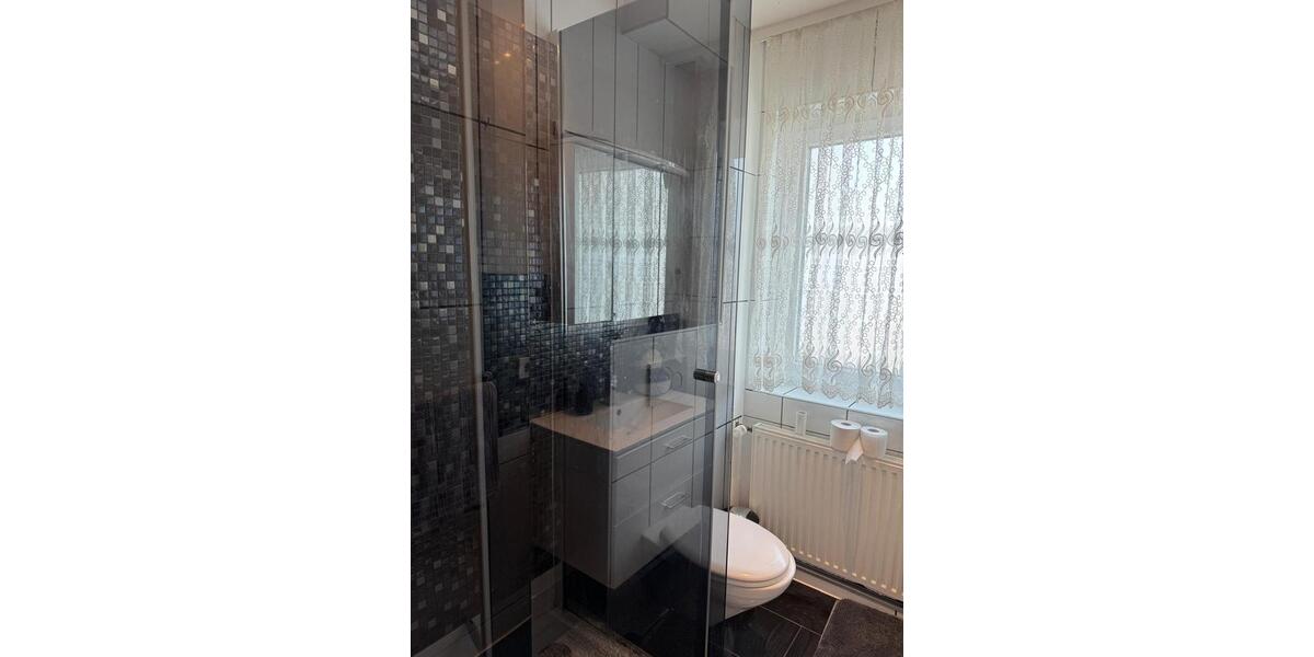 Gut geschnittene 5-Zimmerwohnung für Familien mit GartenGarage 5 zimmer