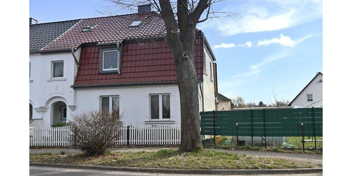 Doppelhaushälfte Möckern - 6 Zimmer, 160 m&sup2;, 250.000&euro; | Angebot:25899381