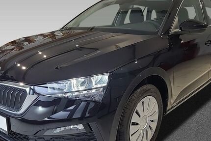Skoda Scala 11.185 km 17.950 &euro; Dresden 01067