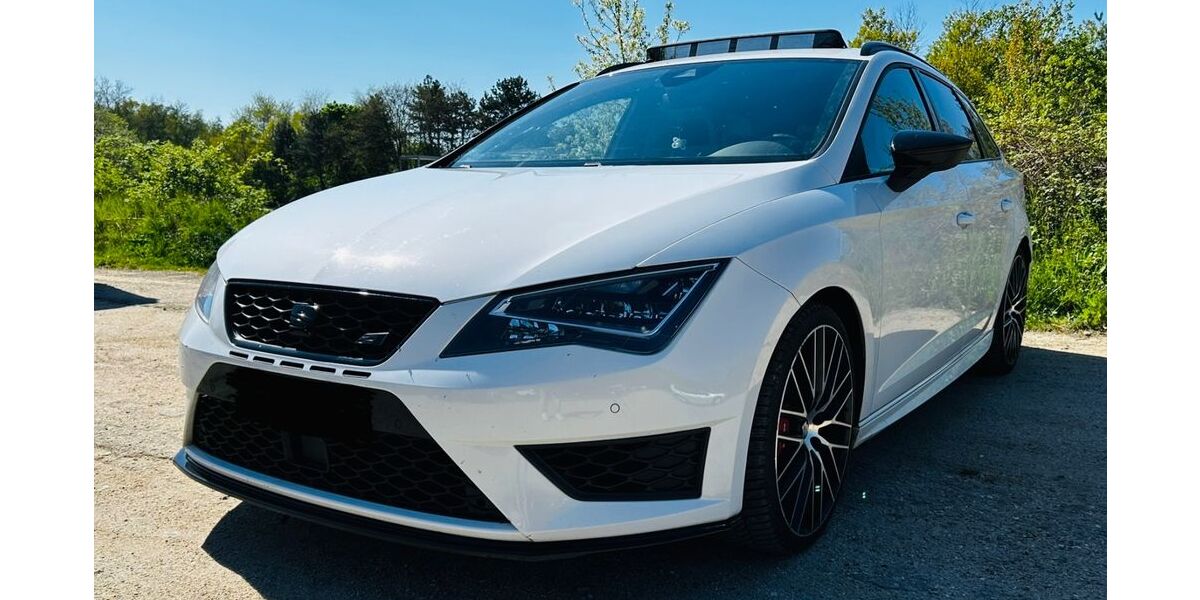 Seat Leon 140.000 km 20.550 € Bautzen 02625