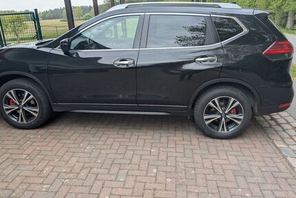 Nissan X-Trail 90.100 km 15.800 &euro; Sanitz 18190