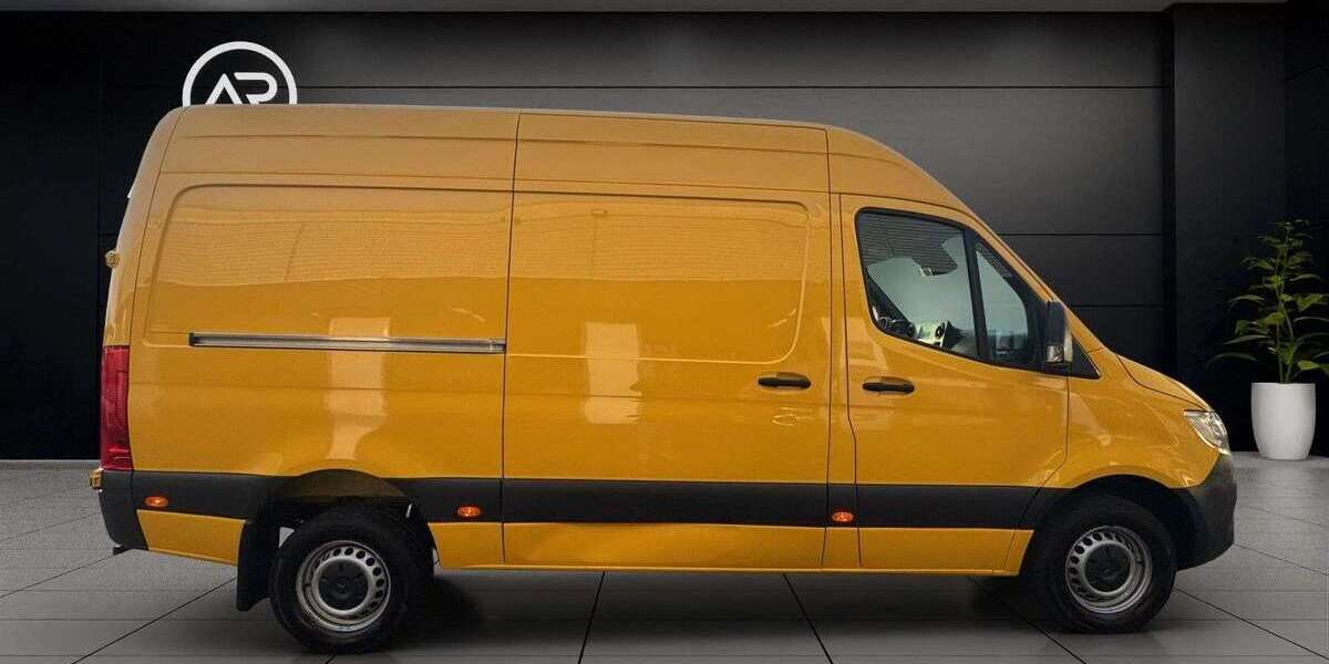 Mercedes-Benz Sprinter 196.706 km 21.950 &euro; Bochum 44866